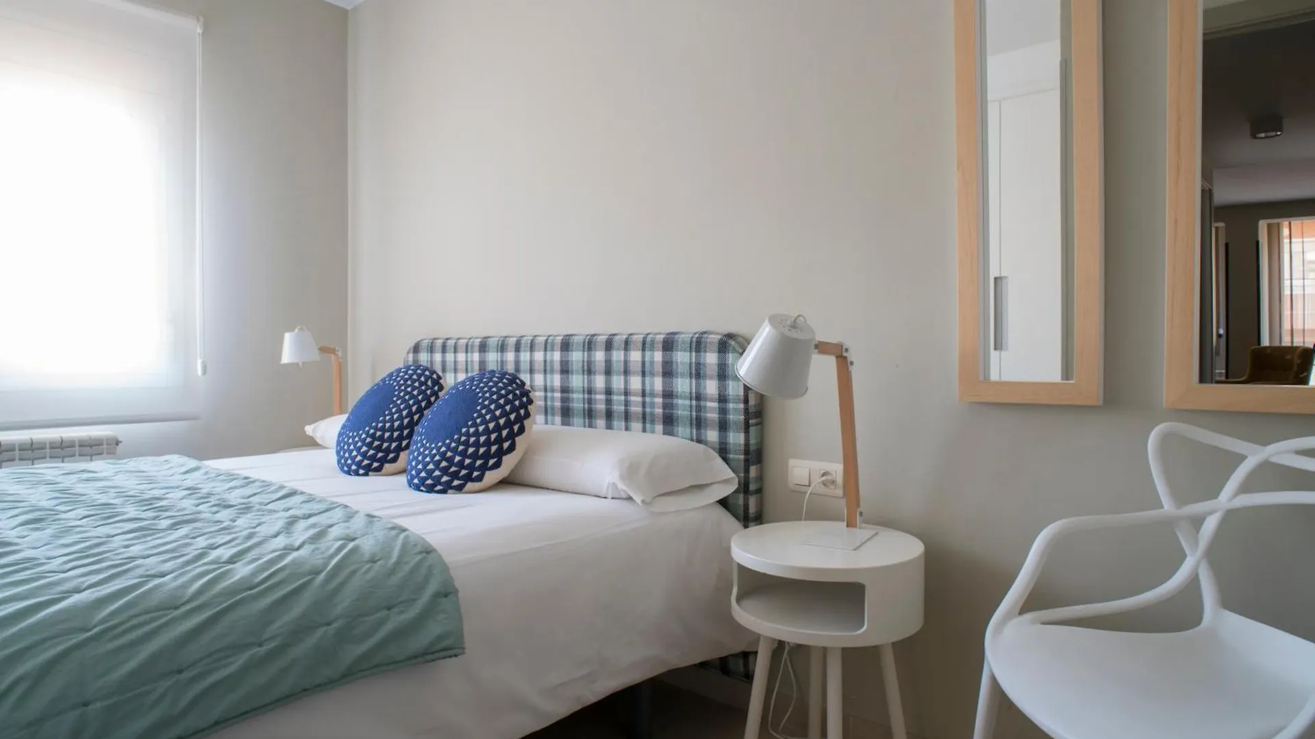 Apartaments Turistics Cardona II 0*,  España